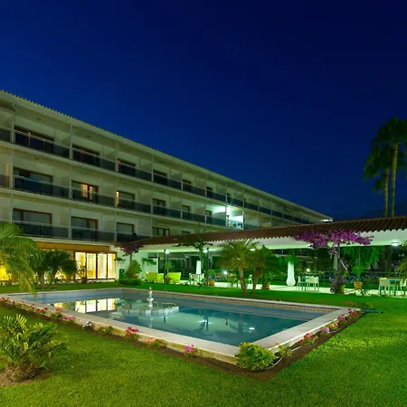 De (adults Only) Hotel 4*