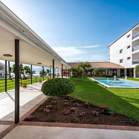 De (adults Only) Otel 4*