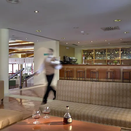 De (adults Only) Otel 4*