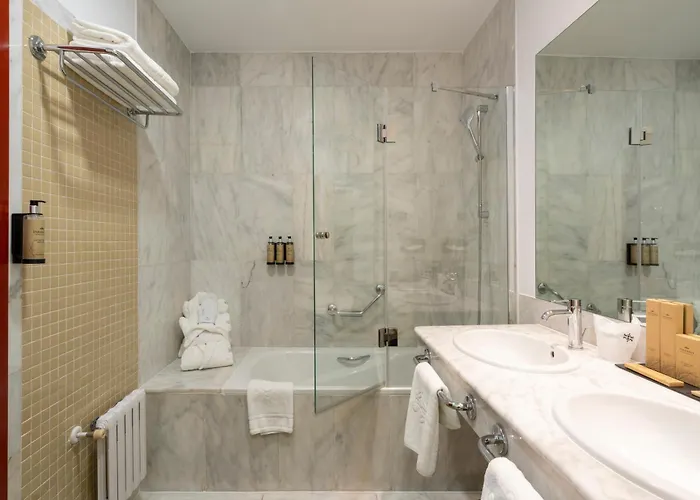 De (adults Only) Hotel 4*