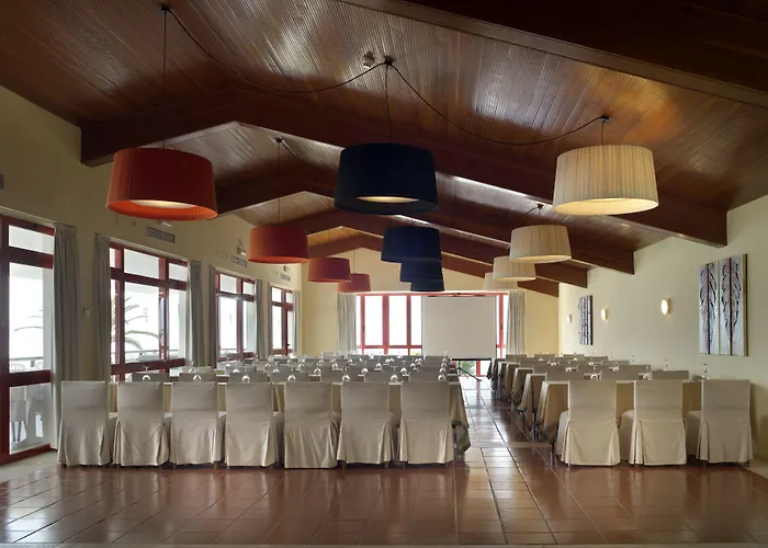 De (adults Only) Hotel 4*