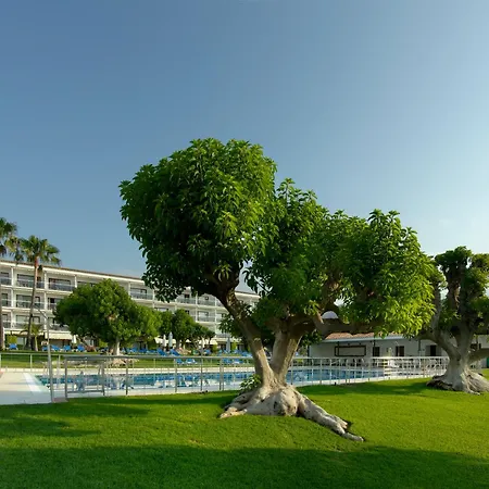 De (adults Only) Otel 4*