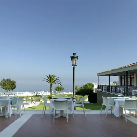 De (adults Only) 4*
