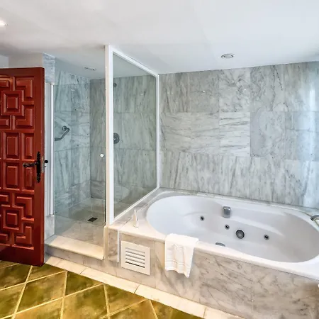 De (adults Only) Hotell