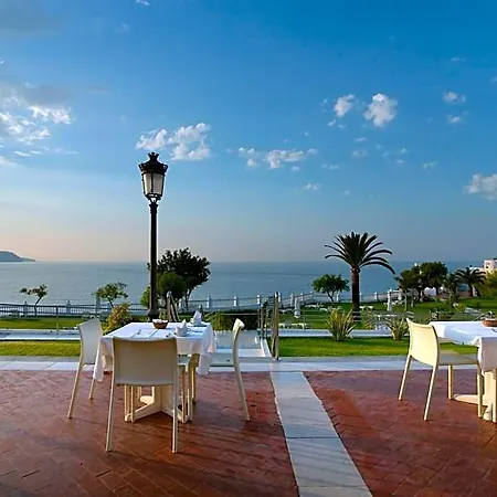 Hotel De (adults Only) 4*