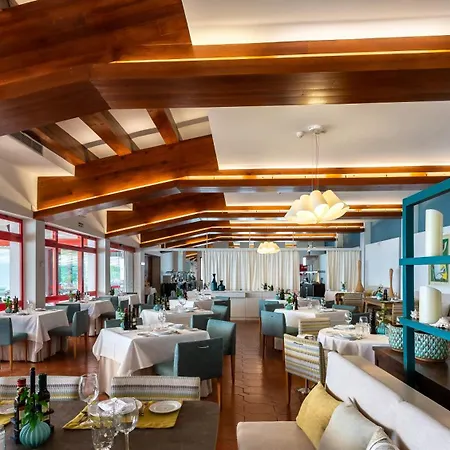 De (adults Only) Szálloda 4*