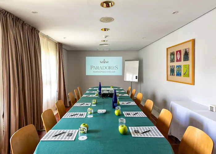 De (adults Only) Hotel 4*